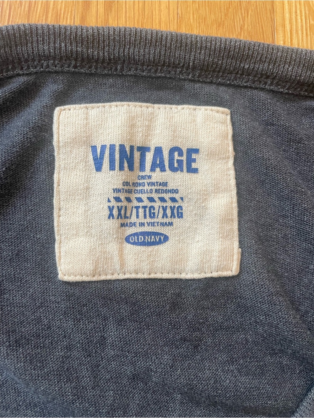 Vintage Old Navy Crew Tee Dark Grey